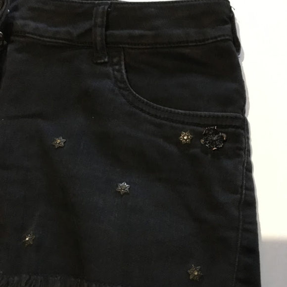Maison Scotch Black Star Studded Shorts Size 25 - Picture 2 of 4